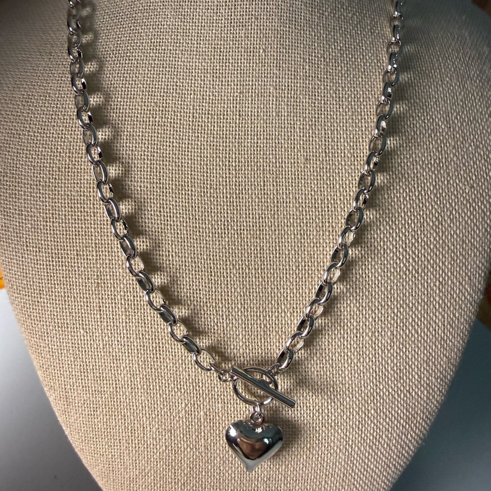 Silver Heart Pendant Necklace